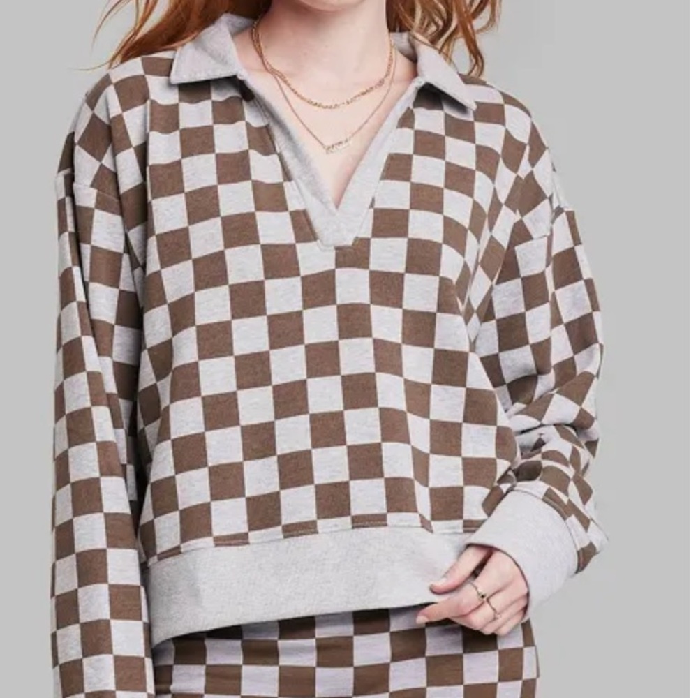 Womens  Checkered Pullover Sweater.   Gray/Brown.    XS